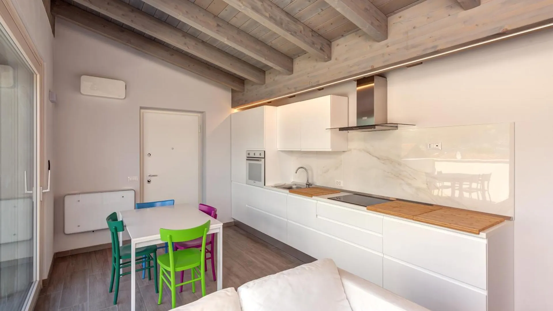 Villa Family With Pool And Amazing Panoramic Penthouse Colico Italy